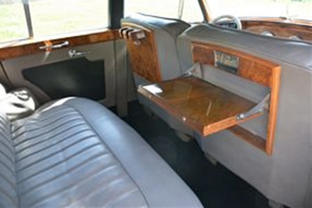 Rolls-Interior-1
